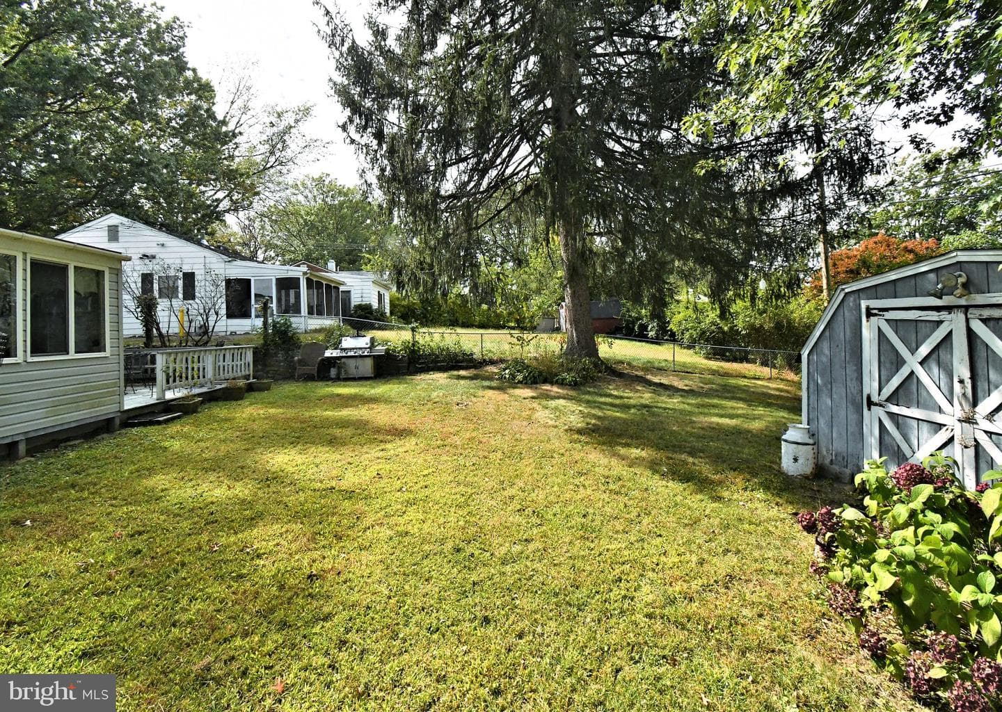 1220 Tyler Avenue photo 40
