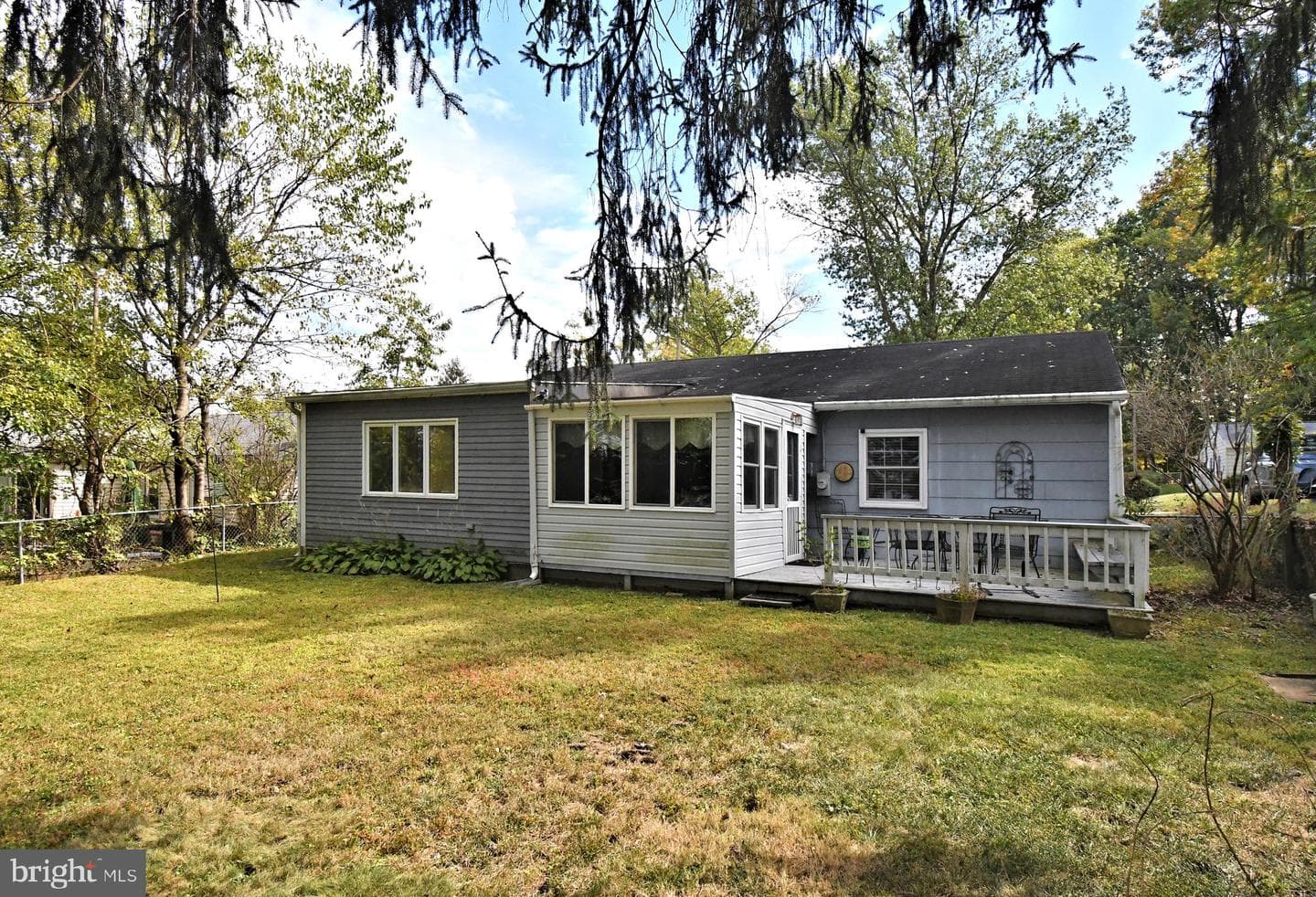 1220 Tyler Avenue photo 46