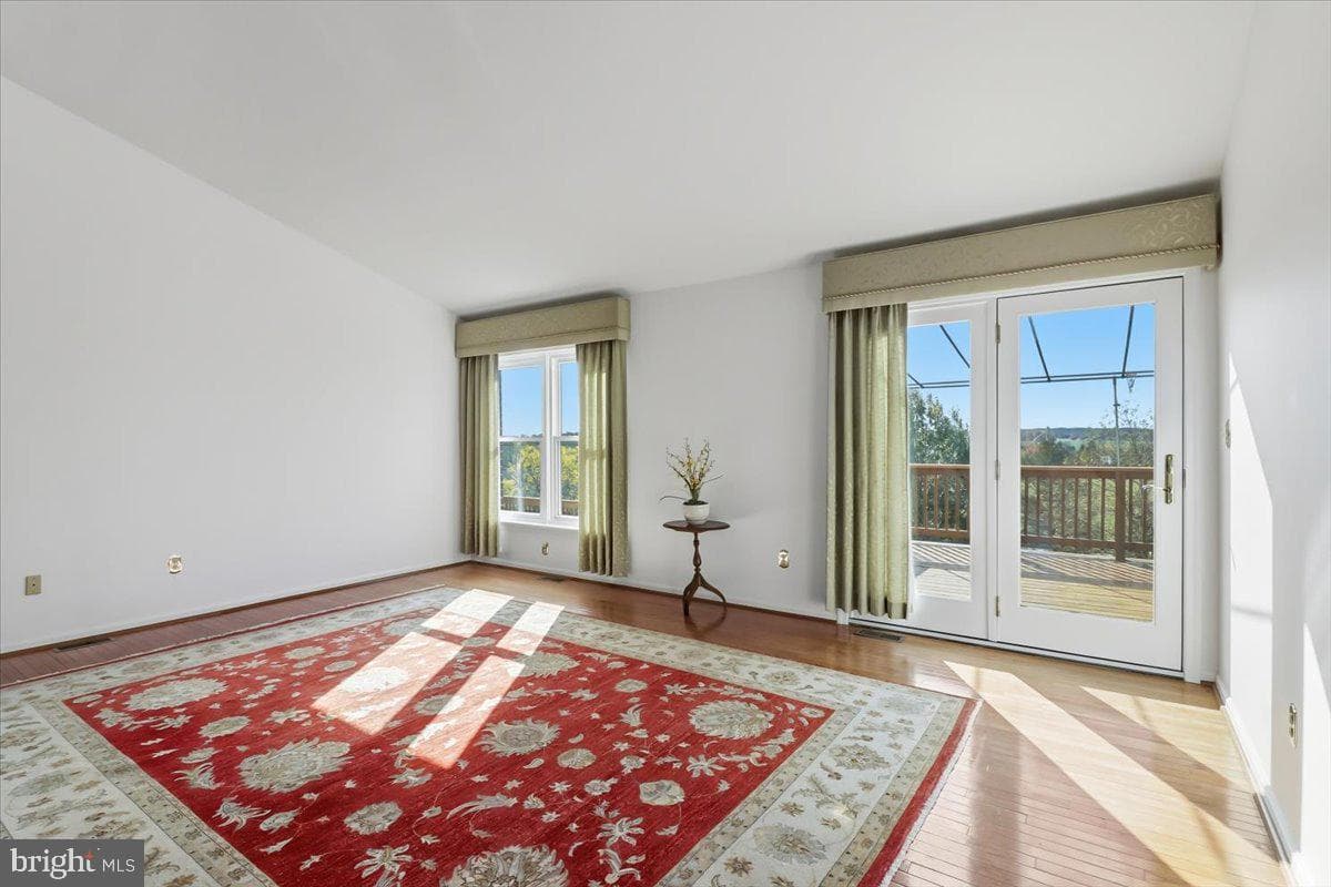 619 Homestead Drive photo 9