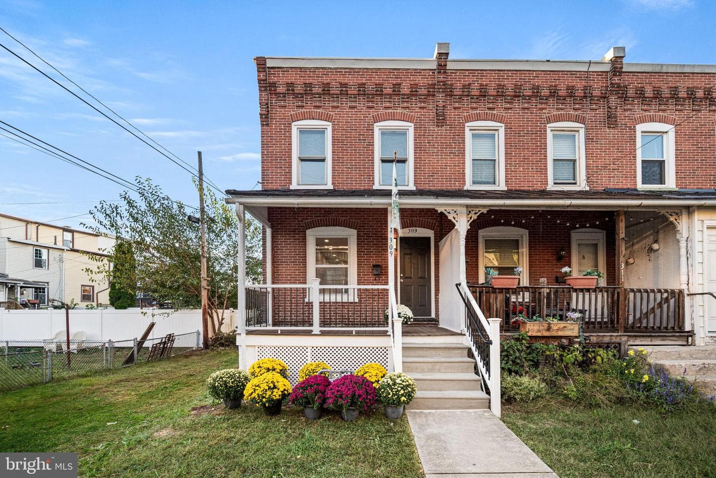309 Jefferson Avenue photo 2