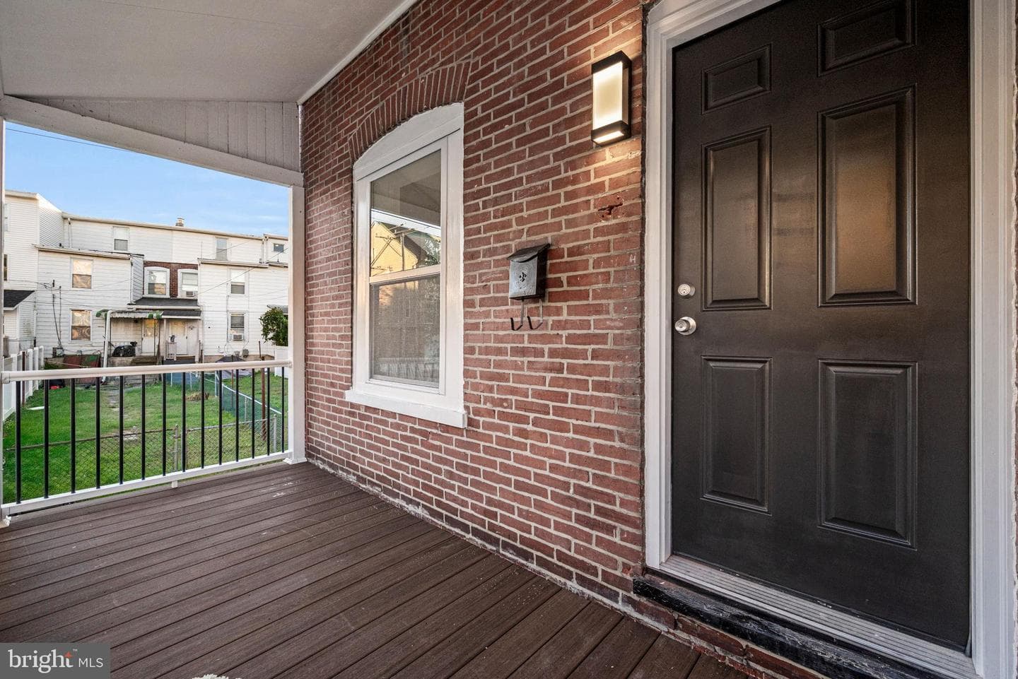 309 Jefferson Avenue photo 3