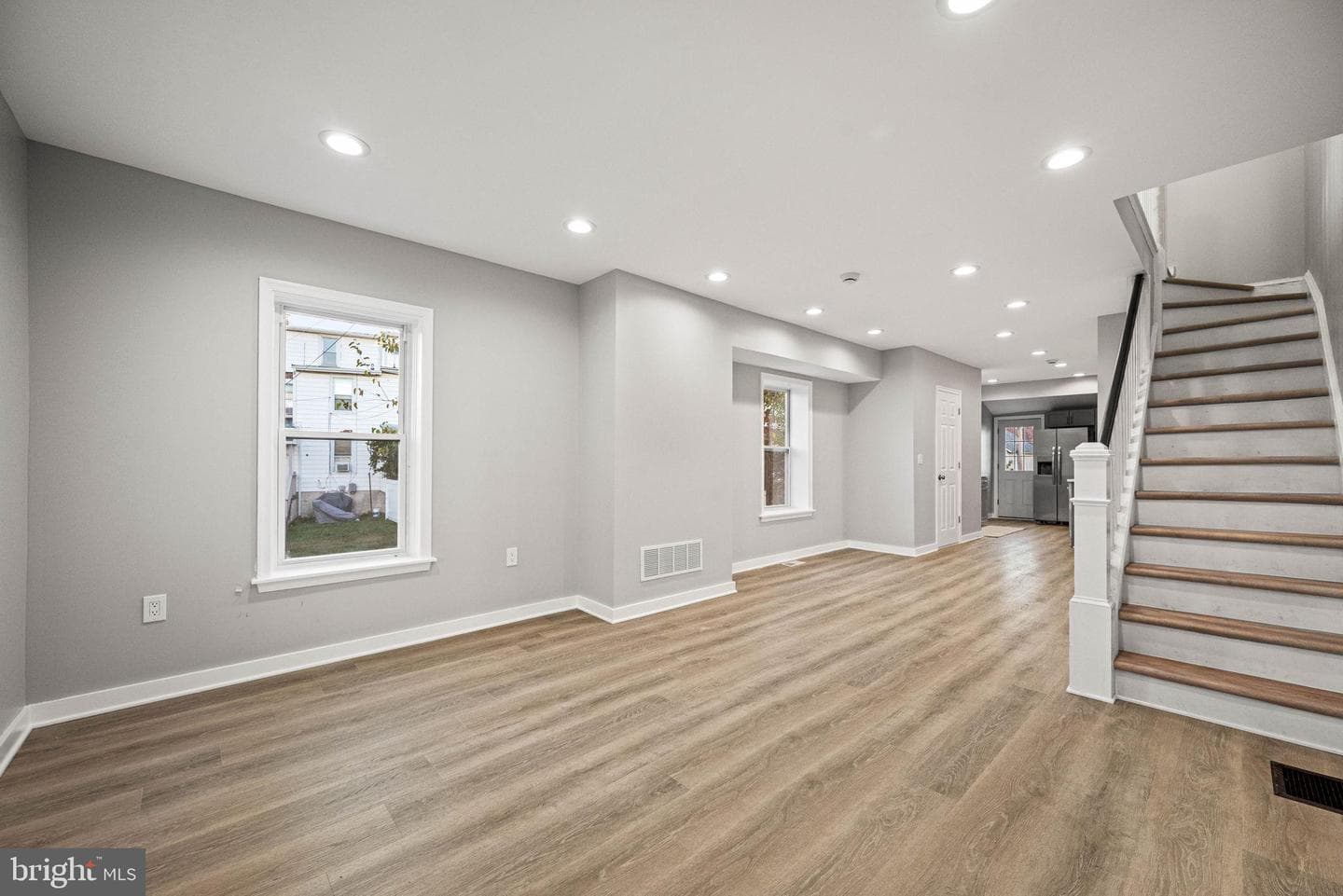 309 Jefferson Avenue photo 7