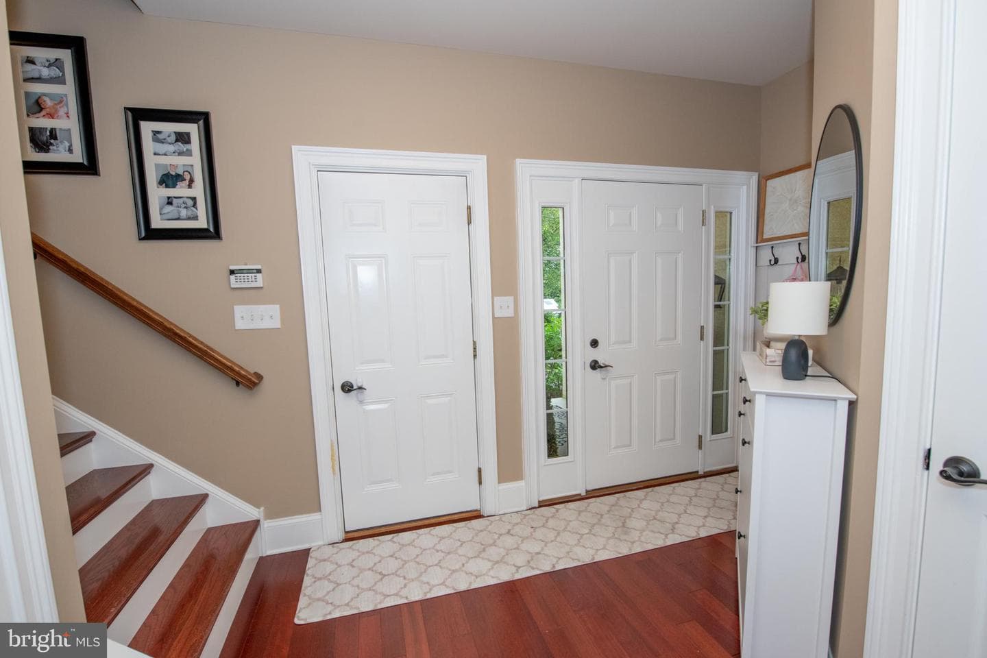 130 S Walnut Street photo 4