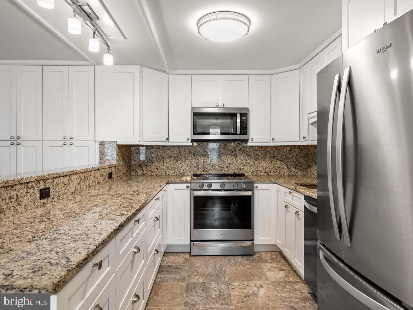 175 W King Street #307 photo 5