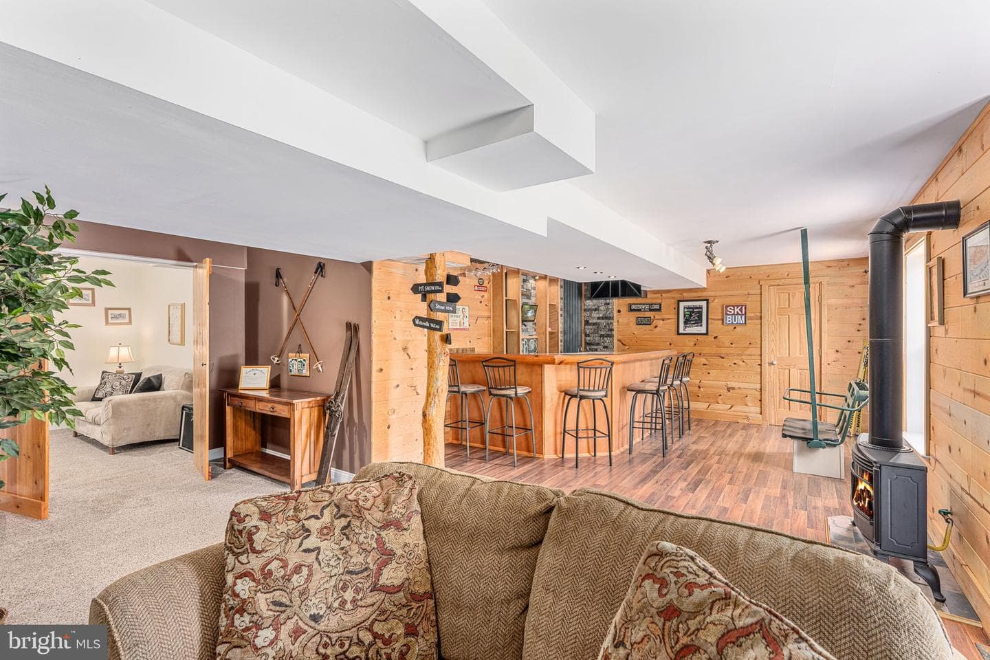 16 Angelica Drive photo 29