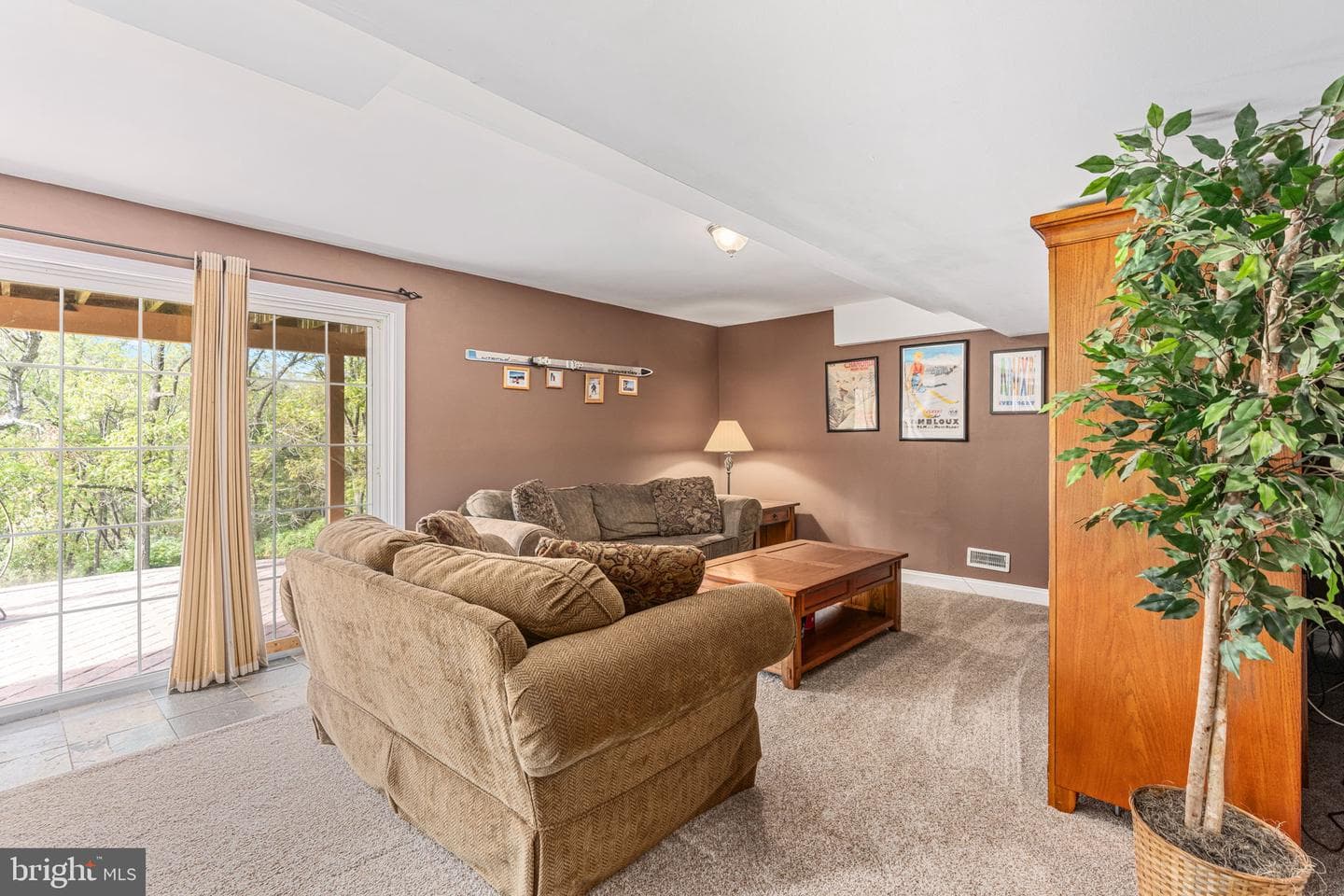 16 Angelica Drive photo 30