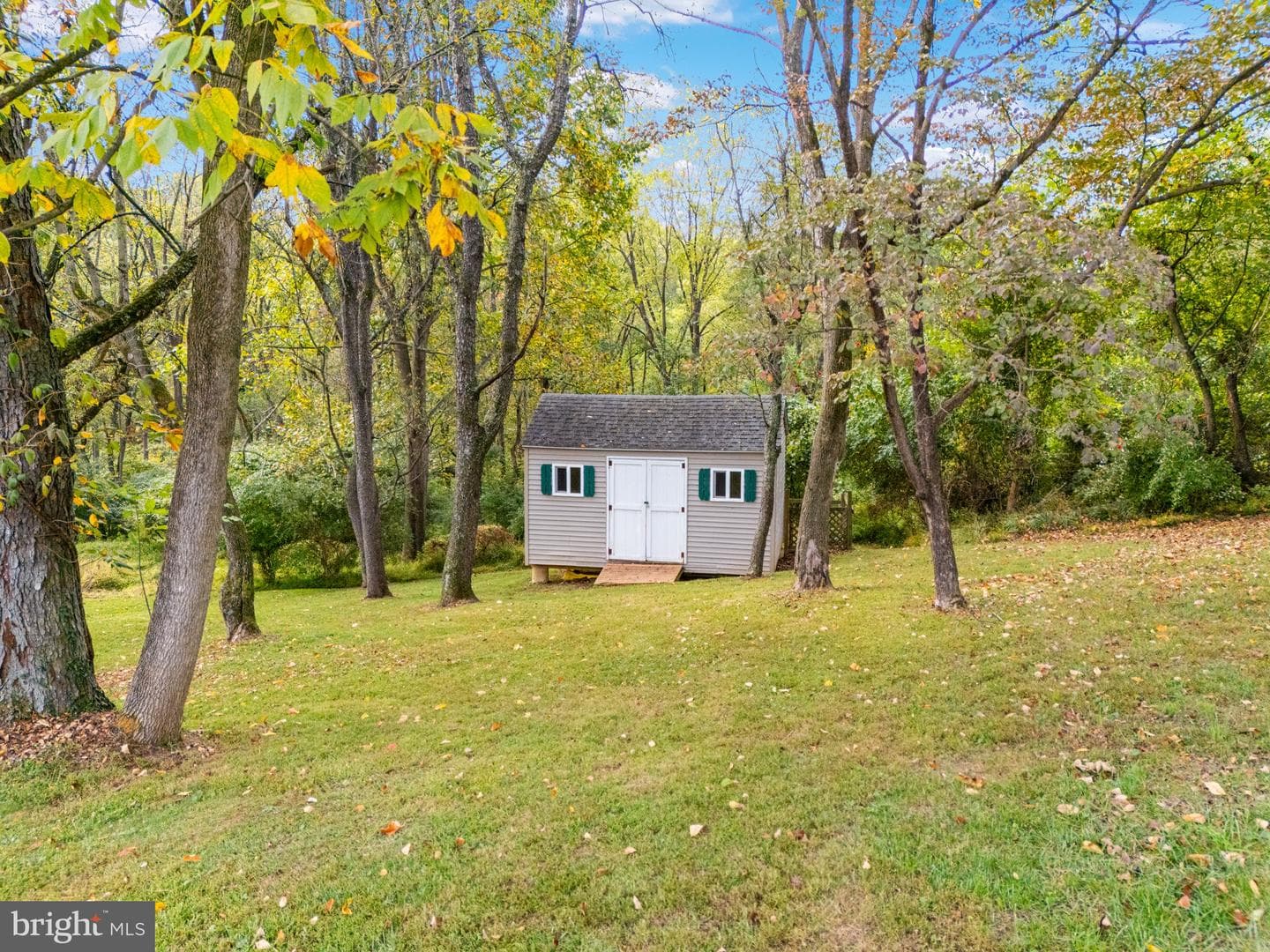 16 Angelica Drive photo 43
