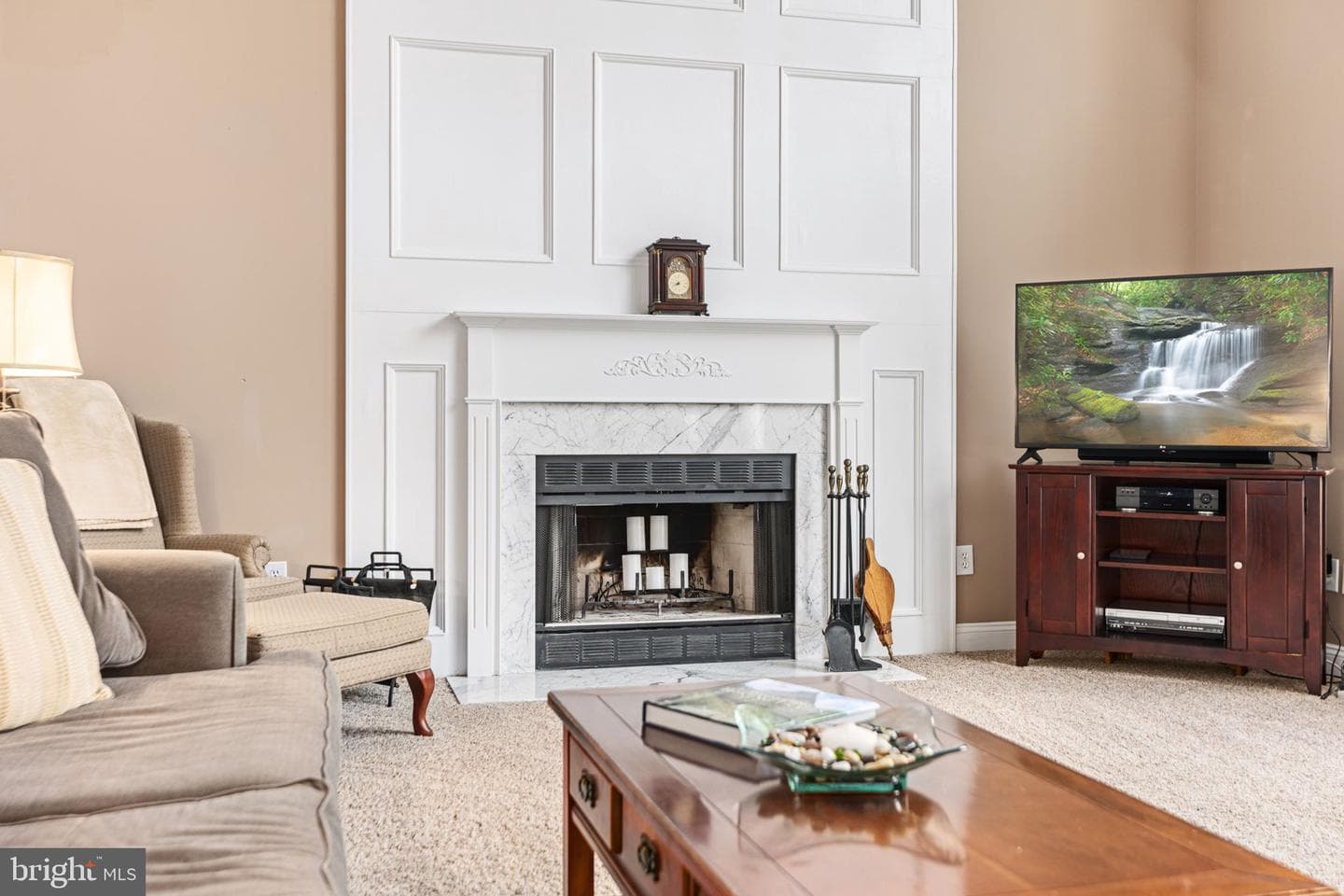 16 Angelica Drive photo 9
