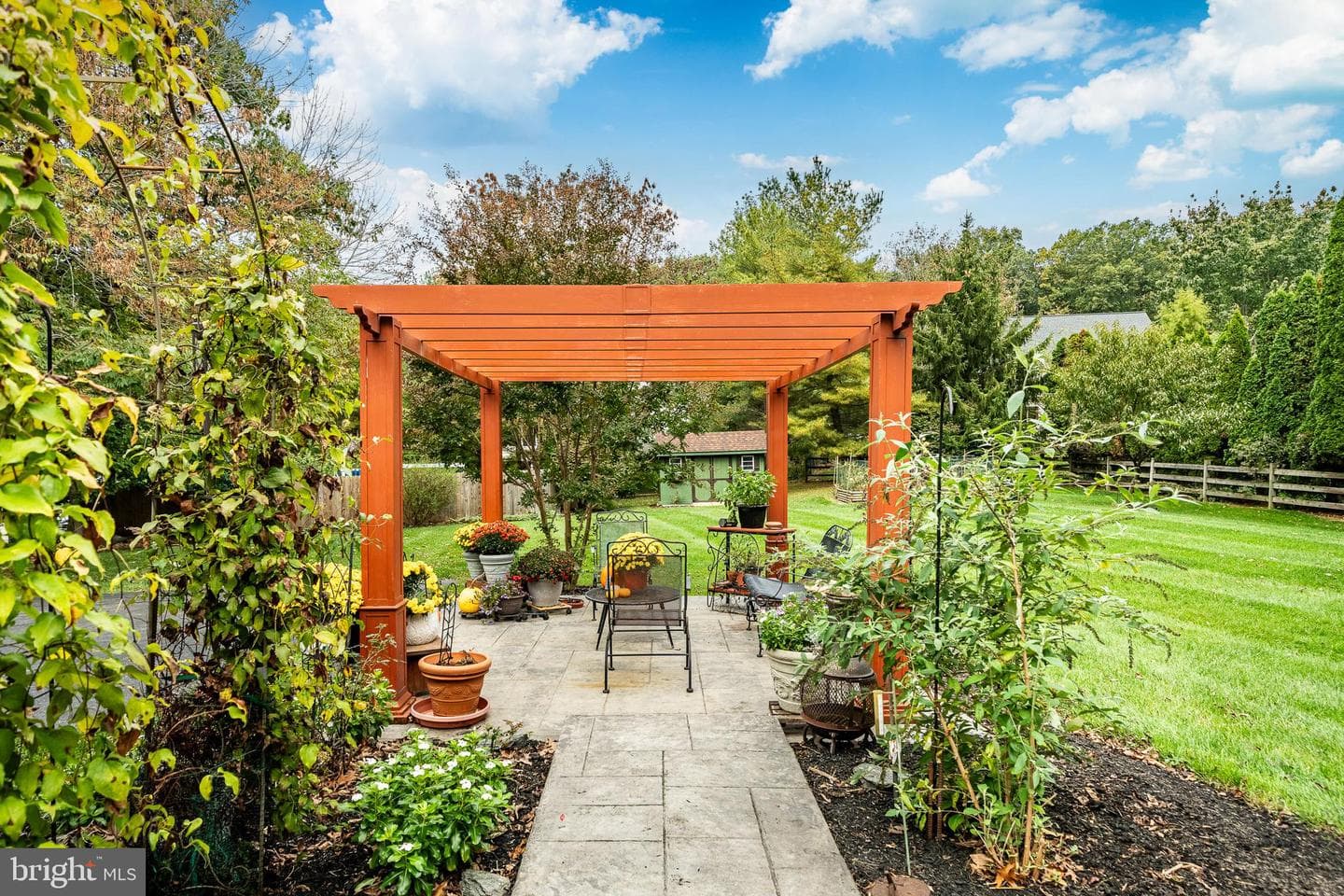 112 Waterwillow Road photo 5