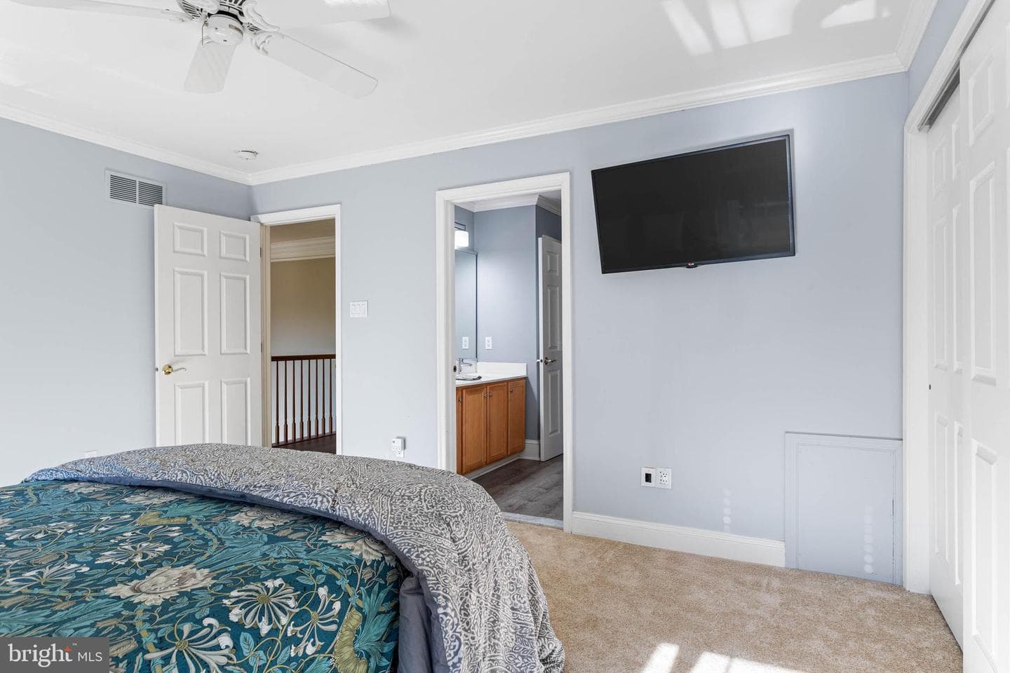 606 Muirfield Court photo 28