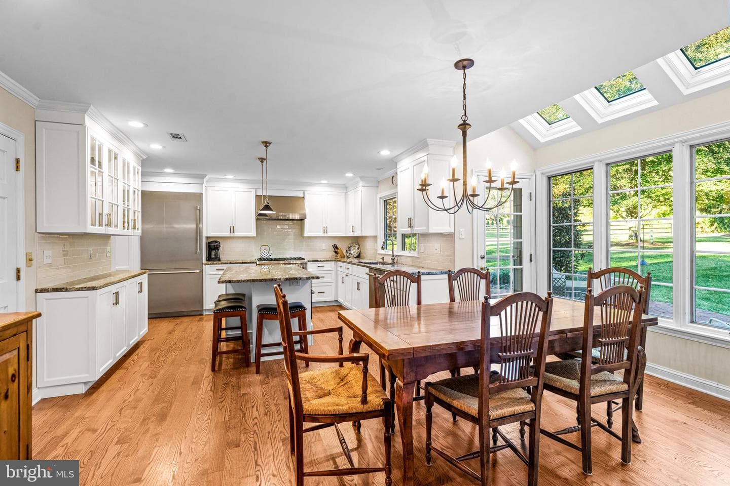 287 Stonegate Drive photo 13