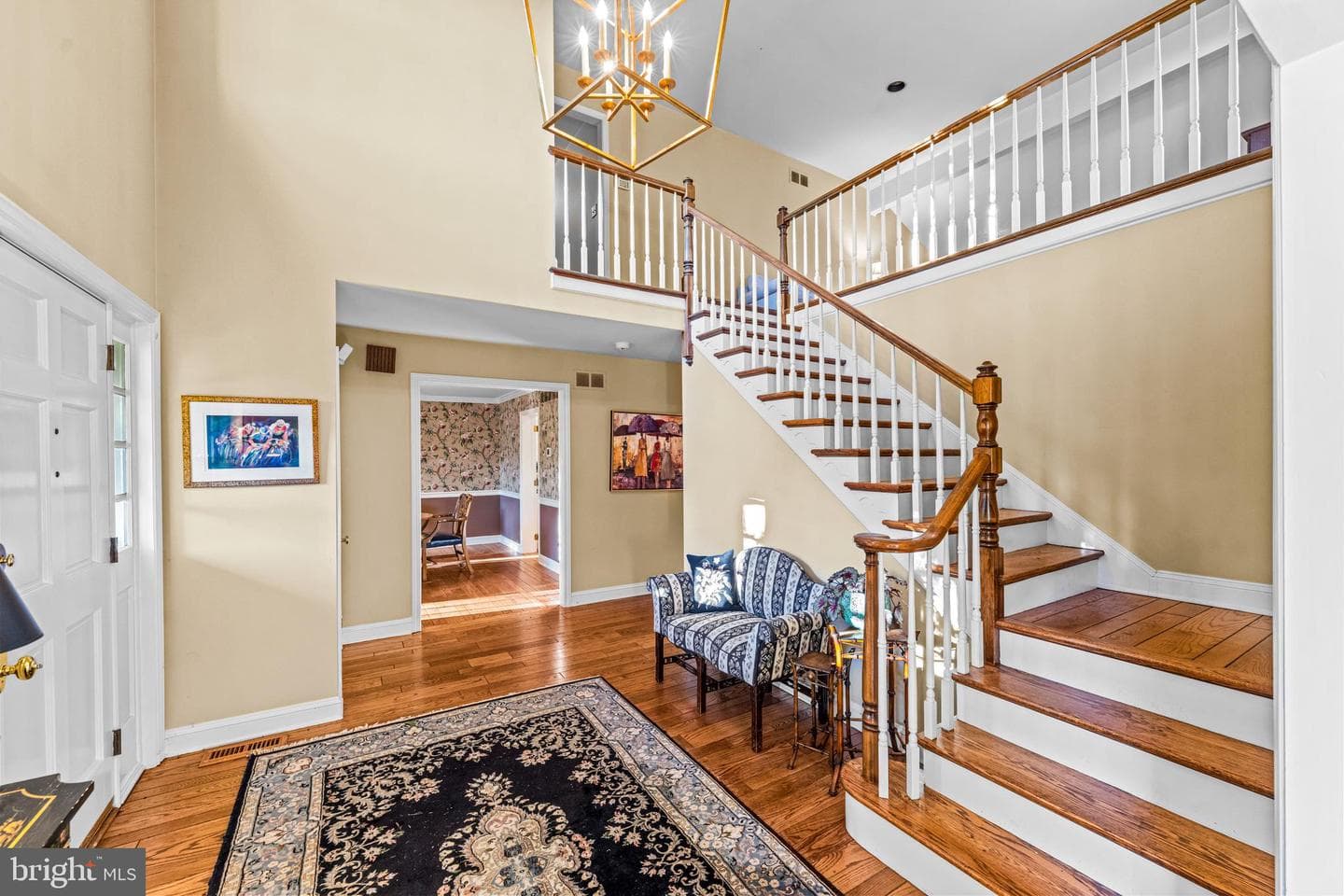287 Stonegate Drive photo 5