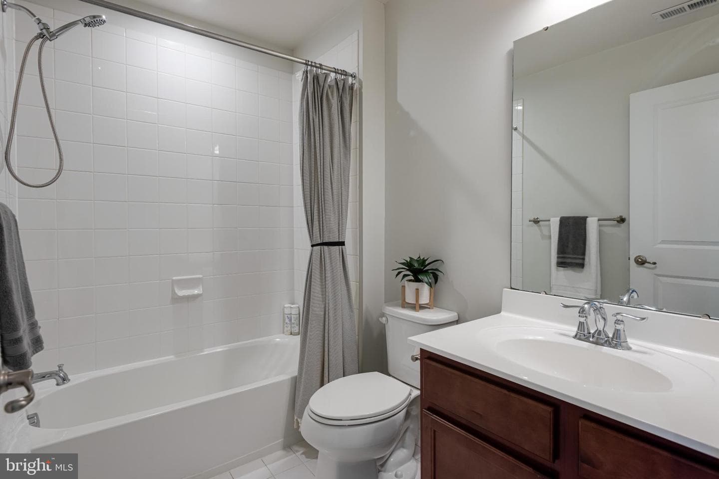 150 Mulberry Drive photo 24