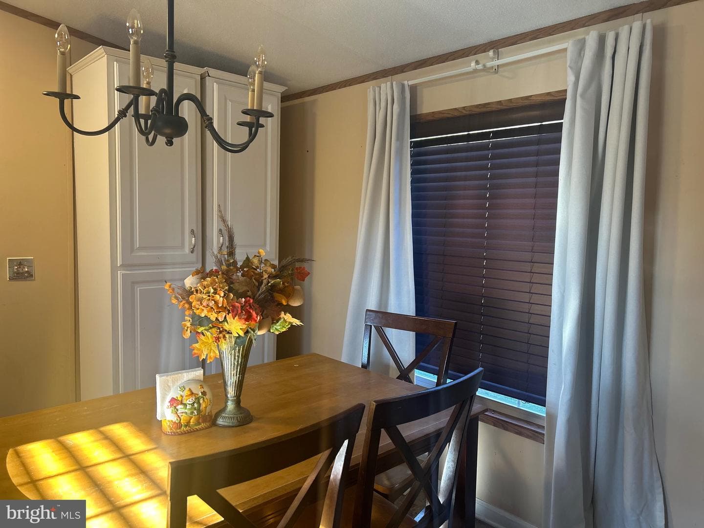 111 Imperial Dr photo 3