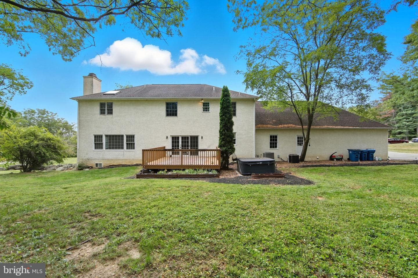 530 Legion Drive photo 41