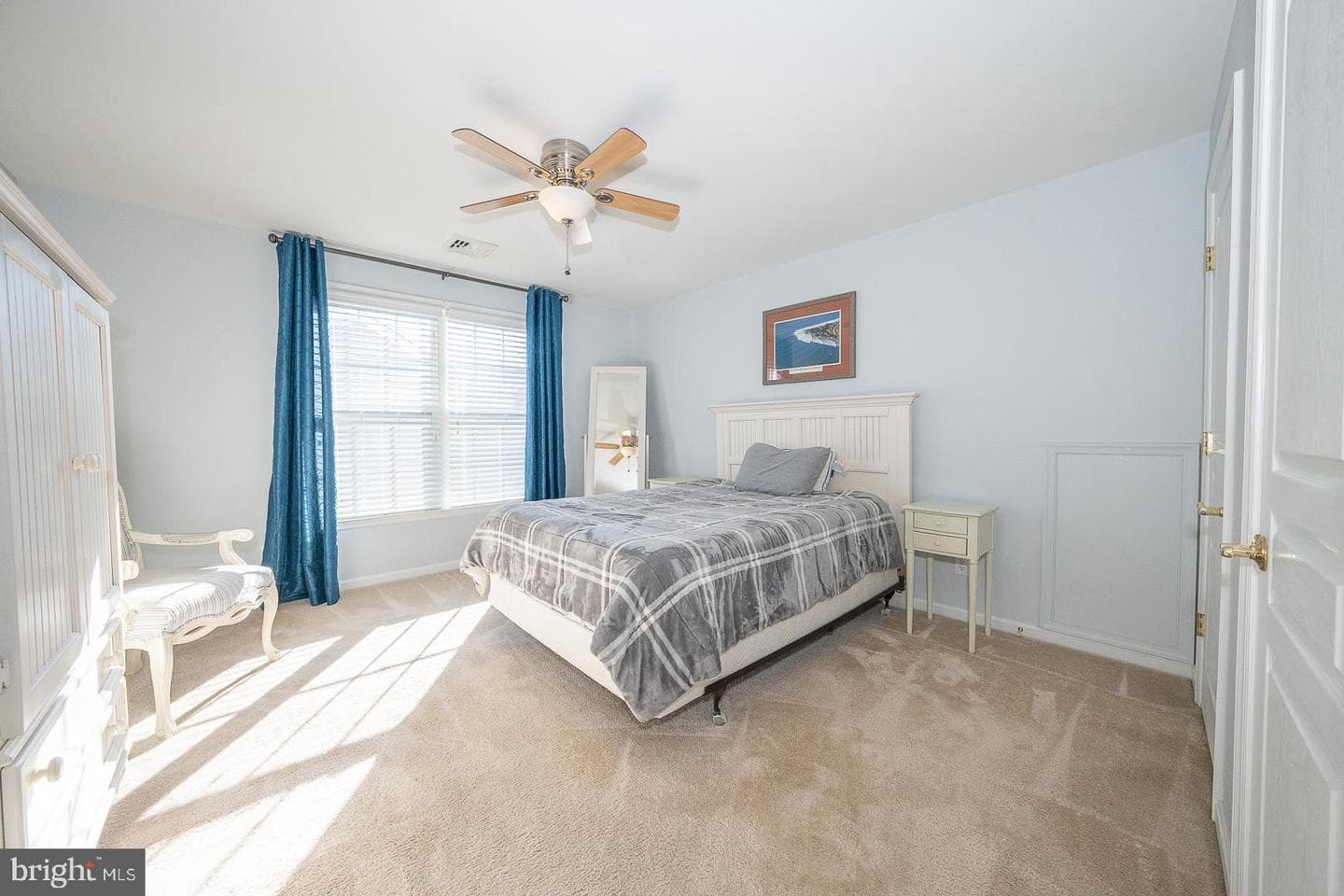 347 Astilbe Drive photo 35