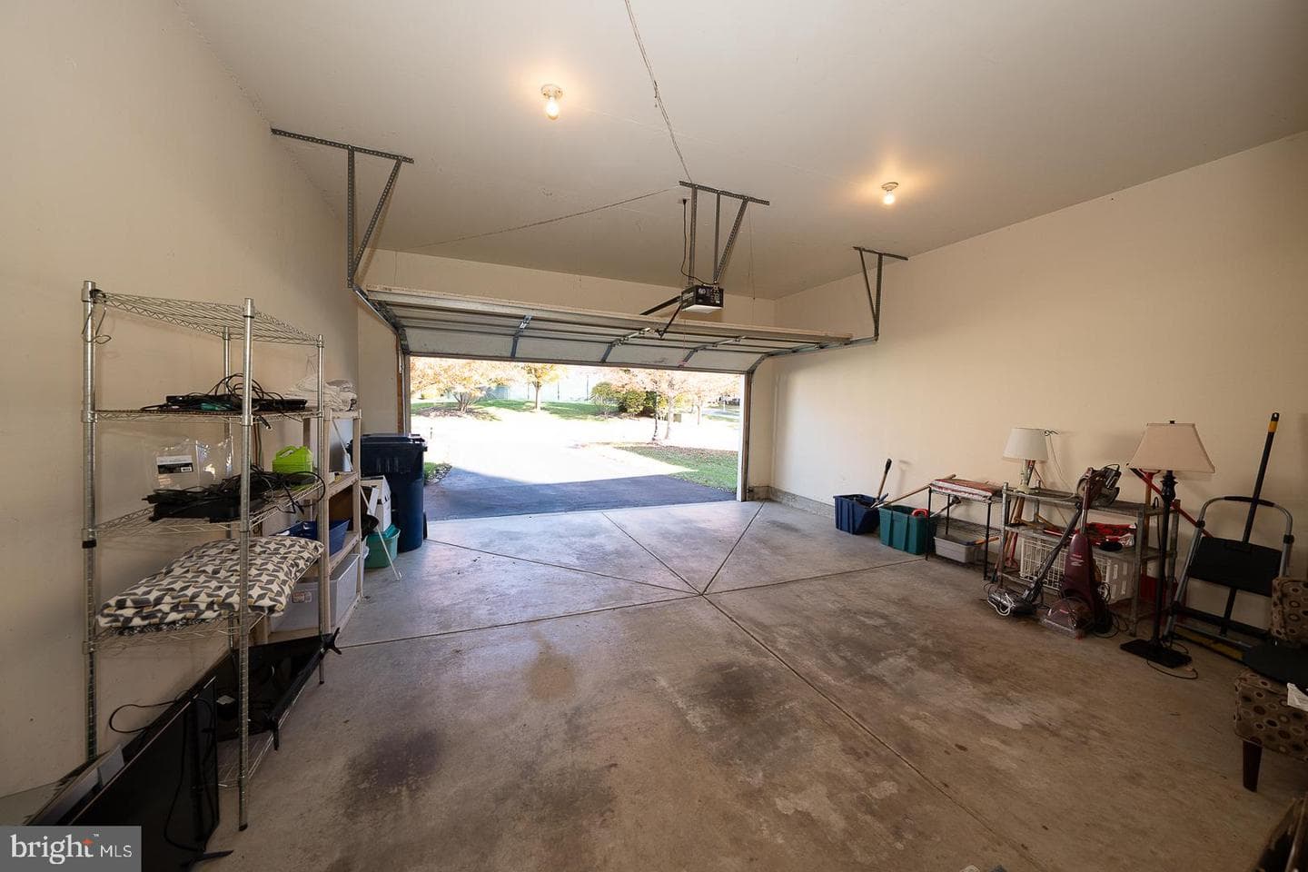 347 Astilbe Drive photo 50
