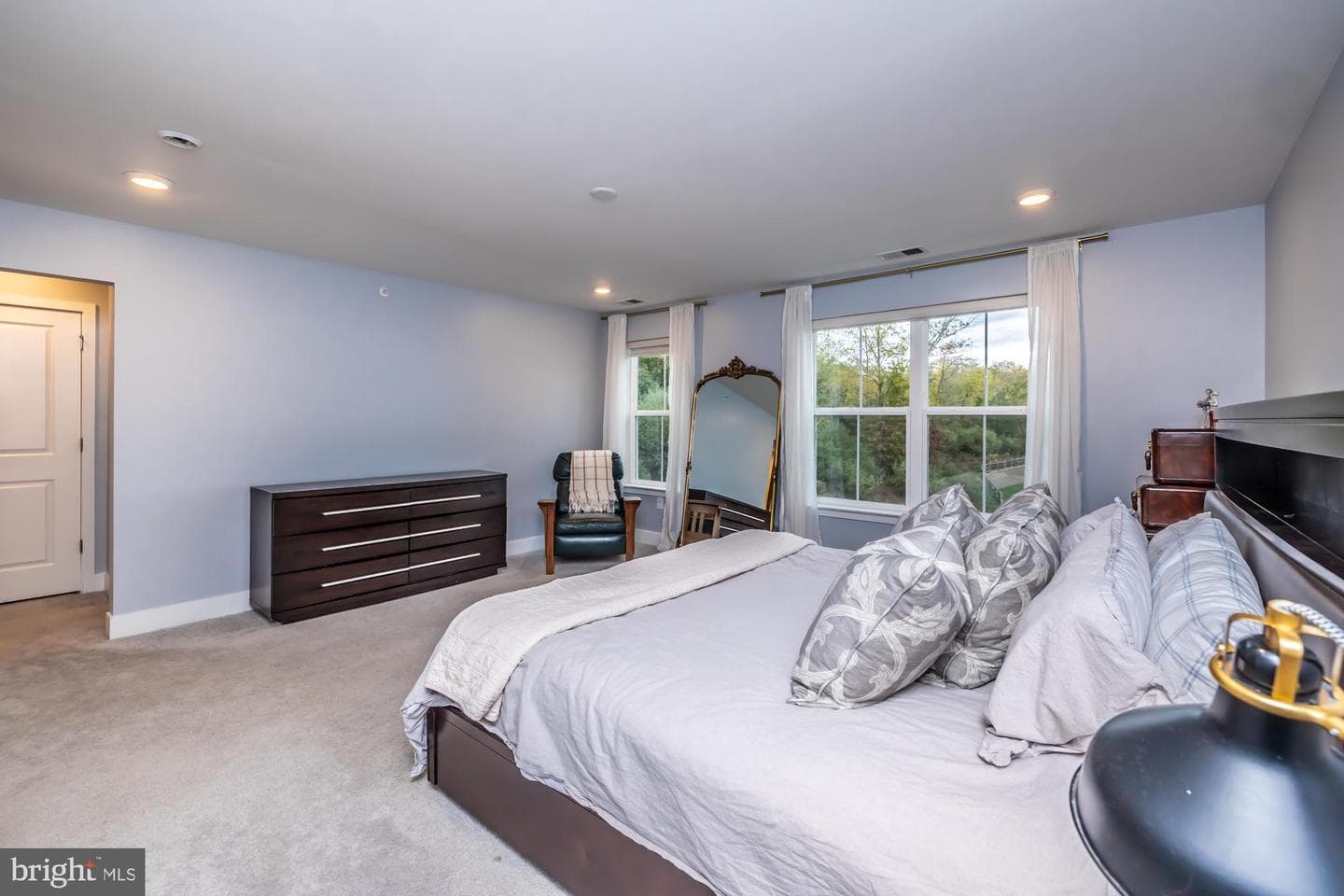 958 Skylar Court photo 32