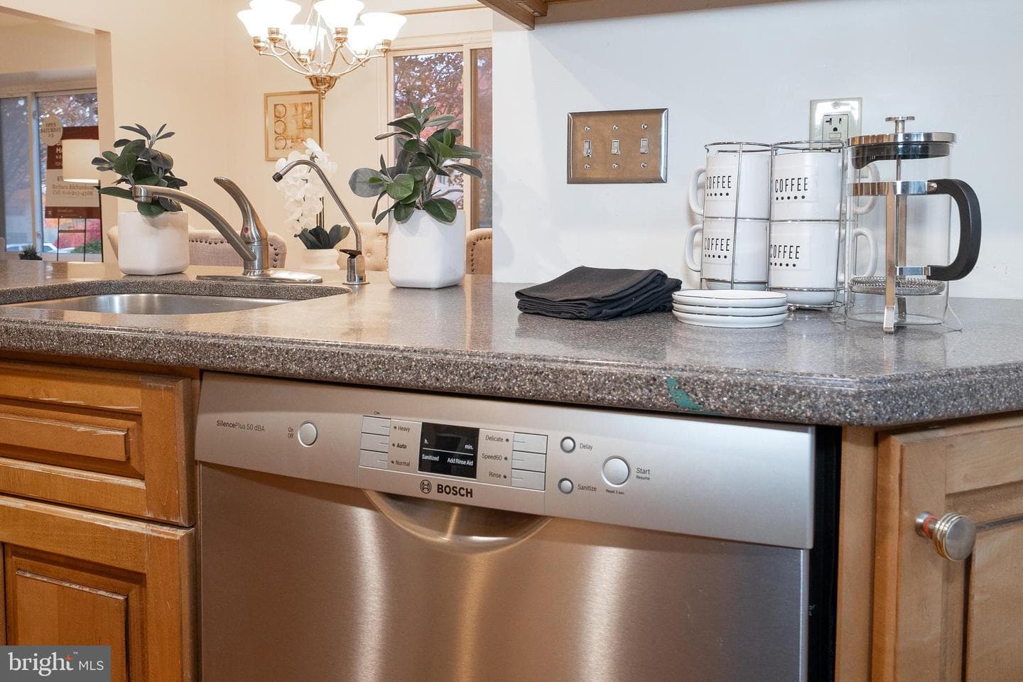 301 Hanover Court photo 21