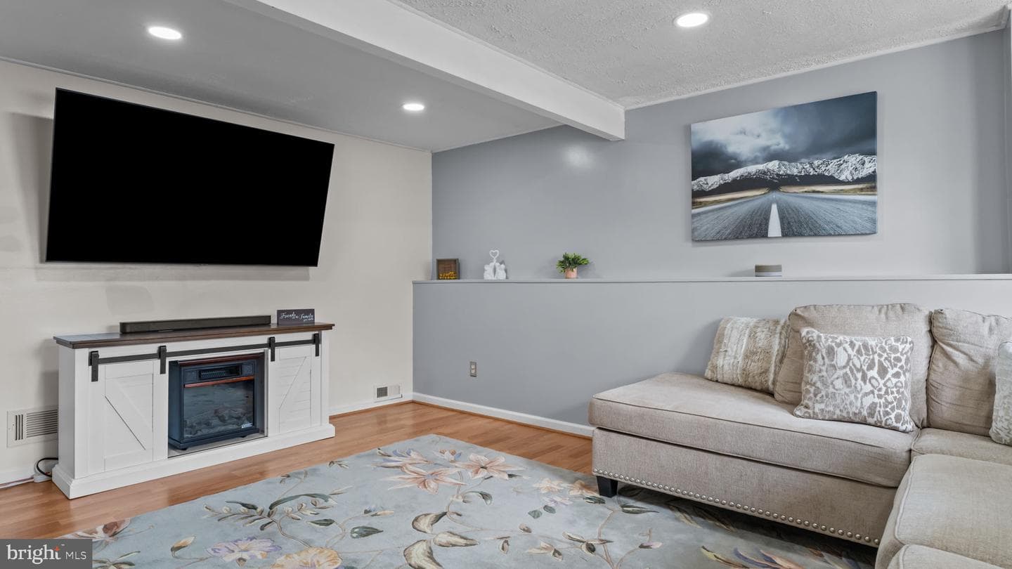 32 Lafayette Avenue photo 21