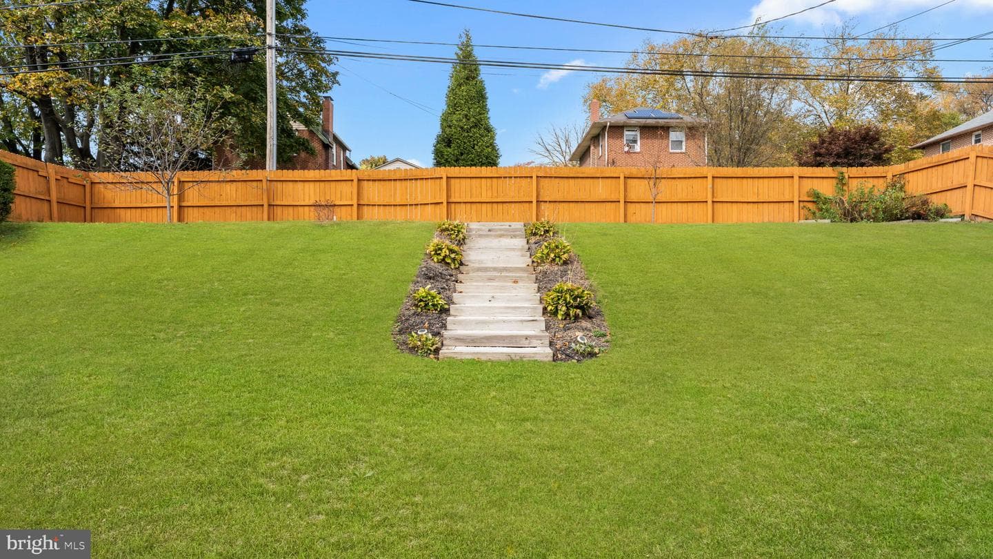 32 Lafayette Avenue photo 27