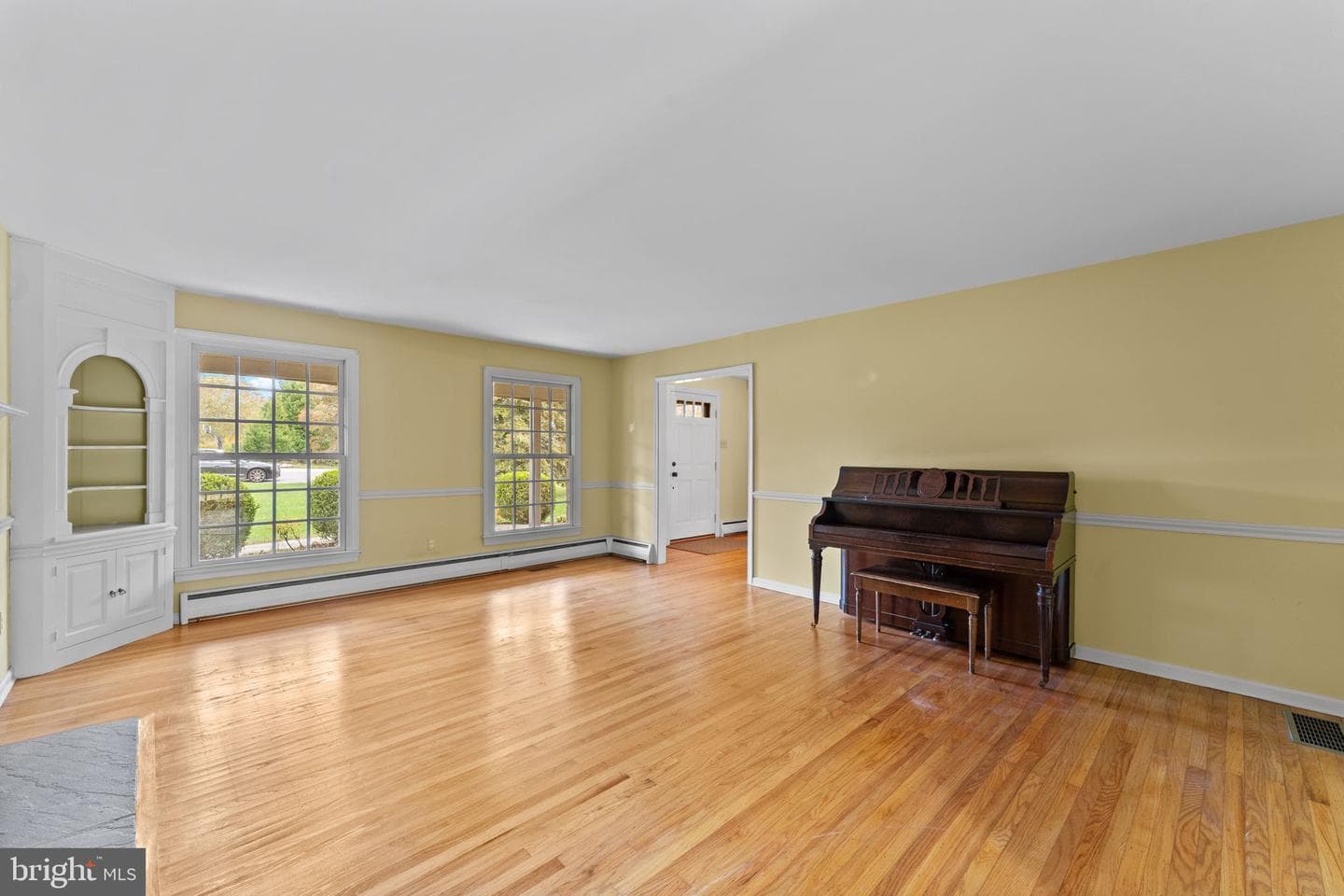 520 Hawthorne Place photo 10