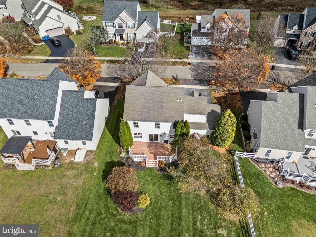 9 Nelson Road photo 45