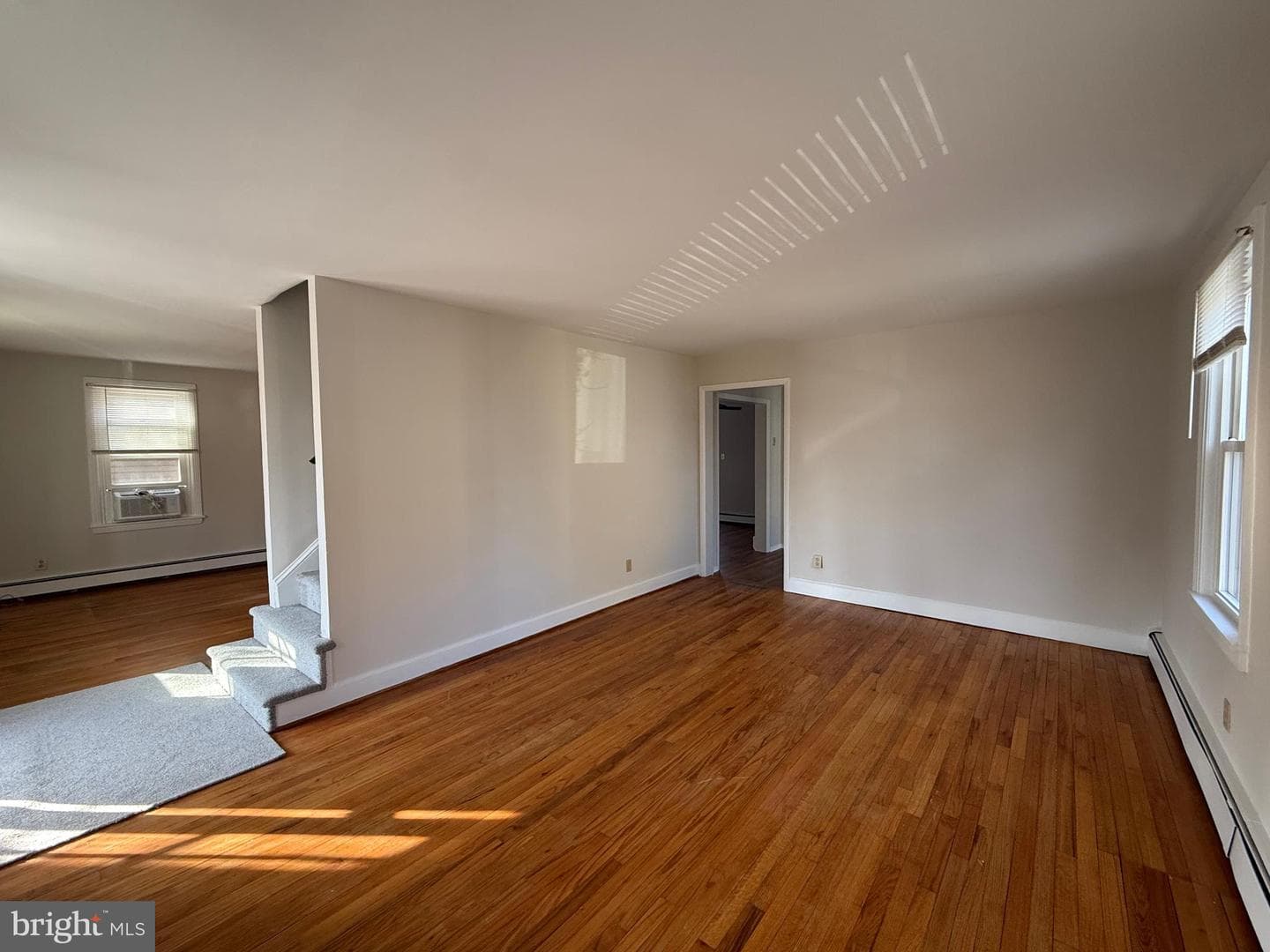 121 E Harmony Road photo 25
