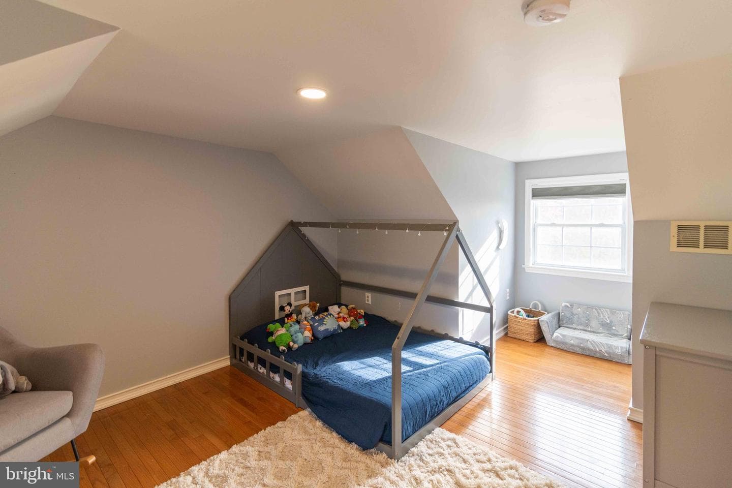 151 S Sandy Hill Road photo 52