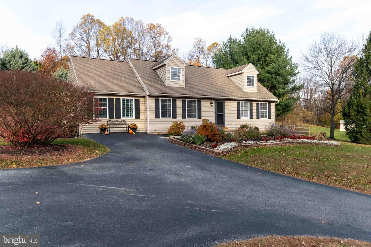 151 S Sandy Hill Road photo 62