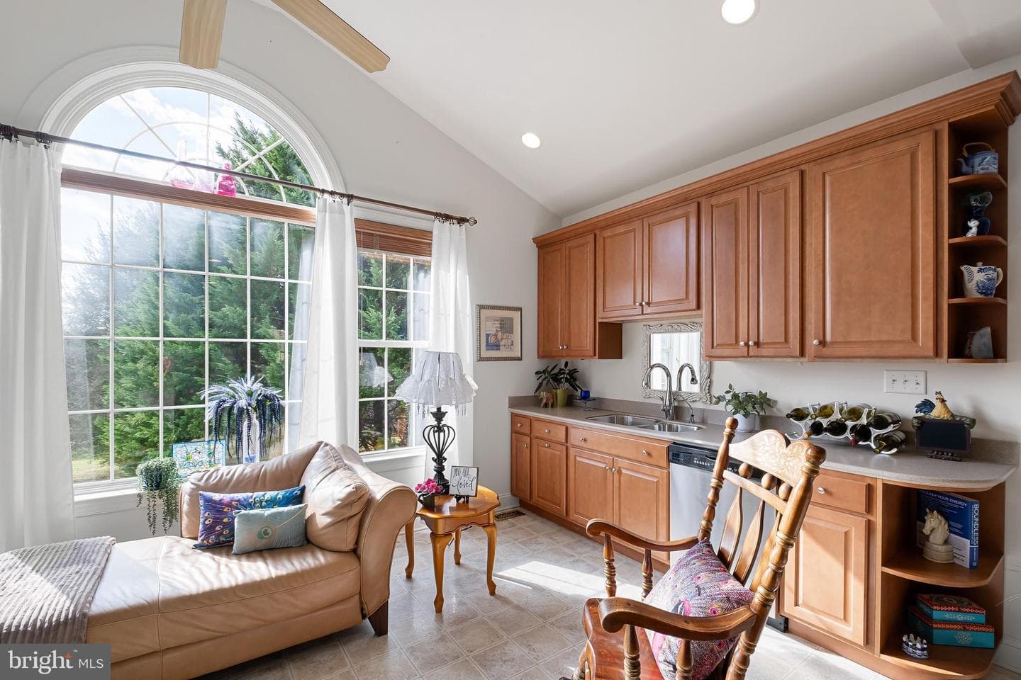 171 Candlewyck Drive photo 11