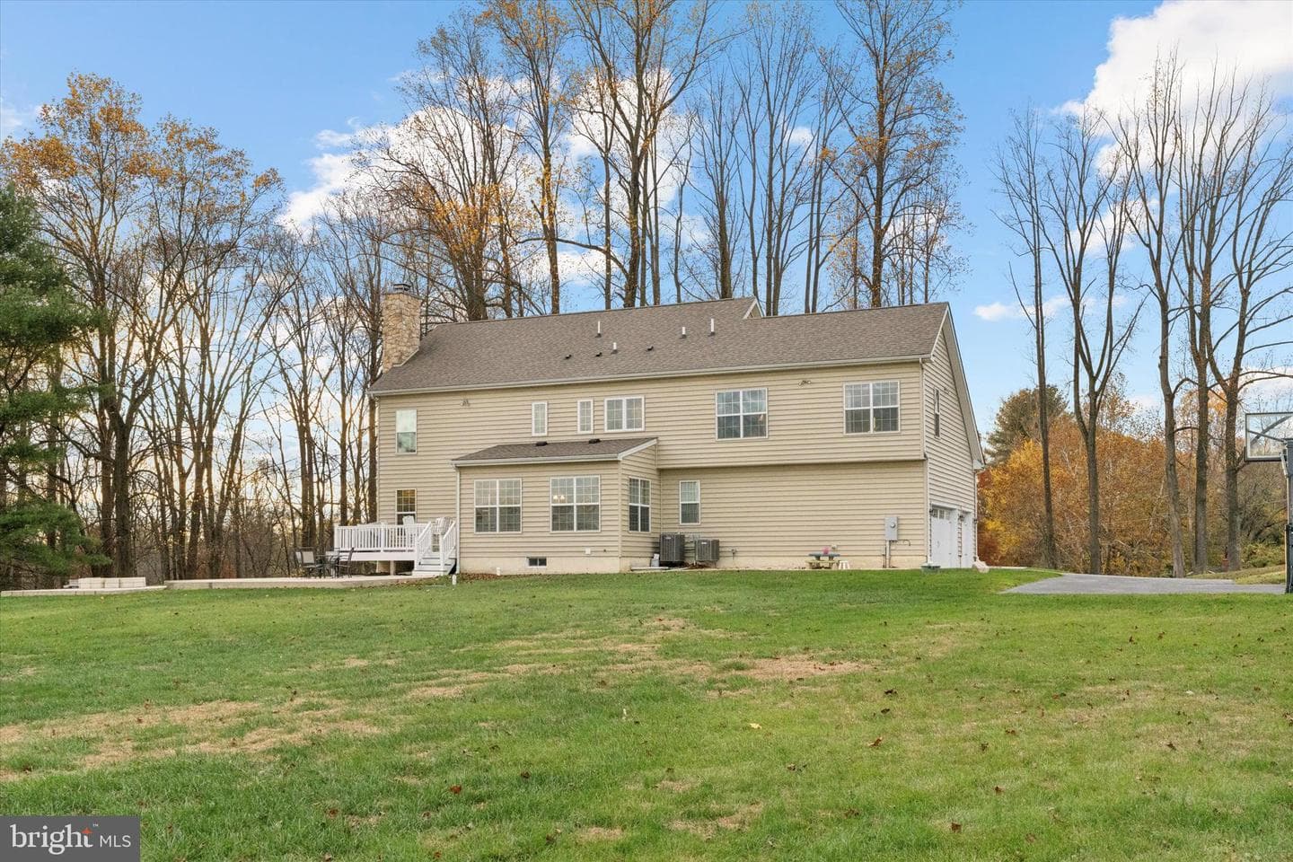 1392 Hickory Hill Road photo 27