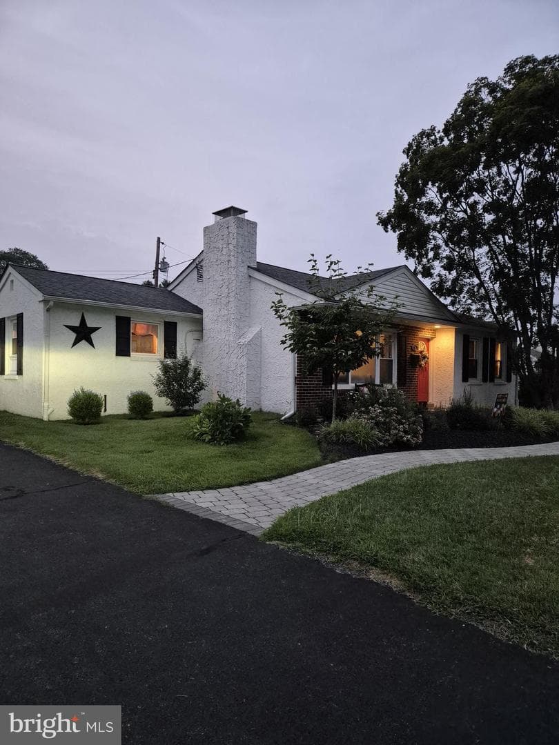 5 Yorktown Avenue photo 35
