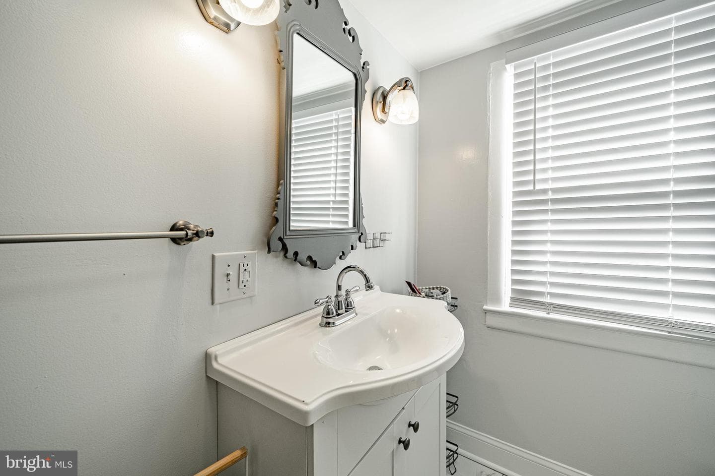 226 Green Street photo 19