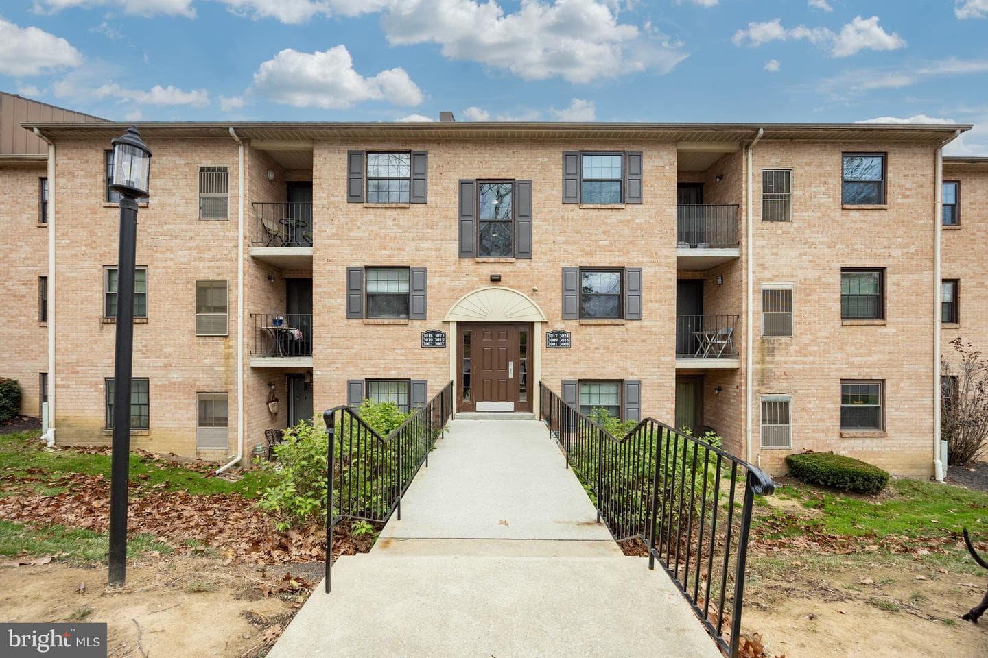 3015 Valley Drive #3015 photo 1