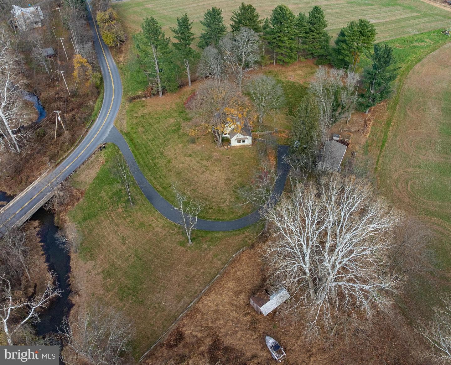 570 Lewisville Road photo 32