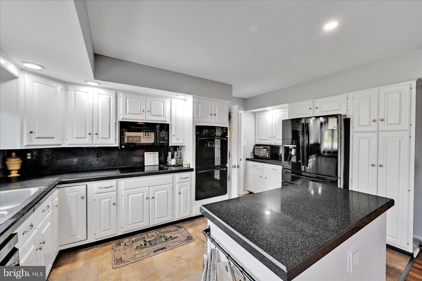 206 Marie Road photo 17