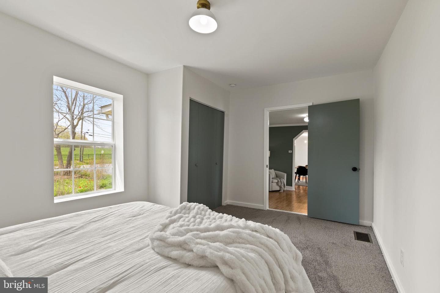 106 1st Avenue photo 15