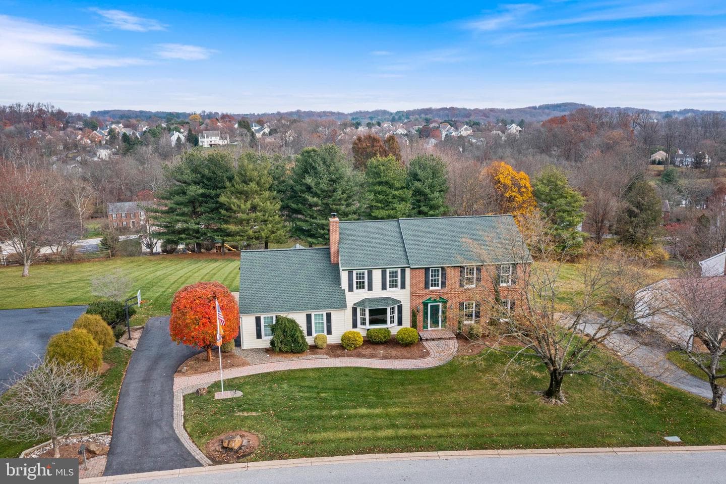 1710 Bow Tree Drive photo 2
