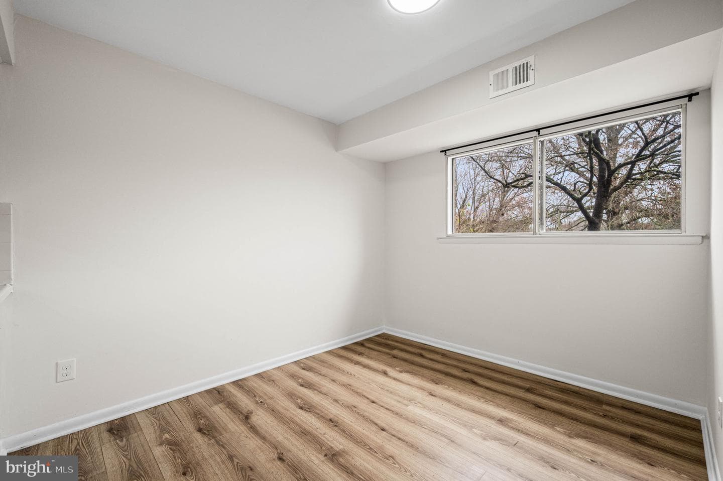 1518 Manley Road #b20 photo 8
