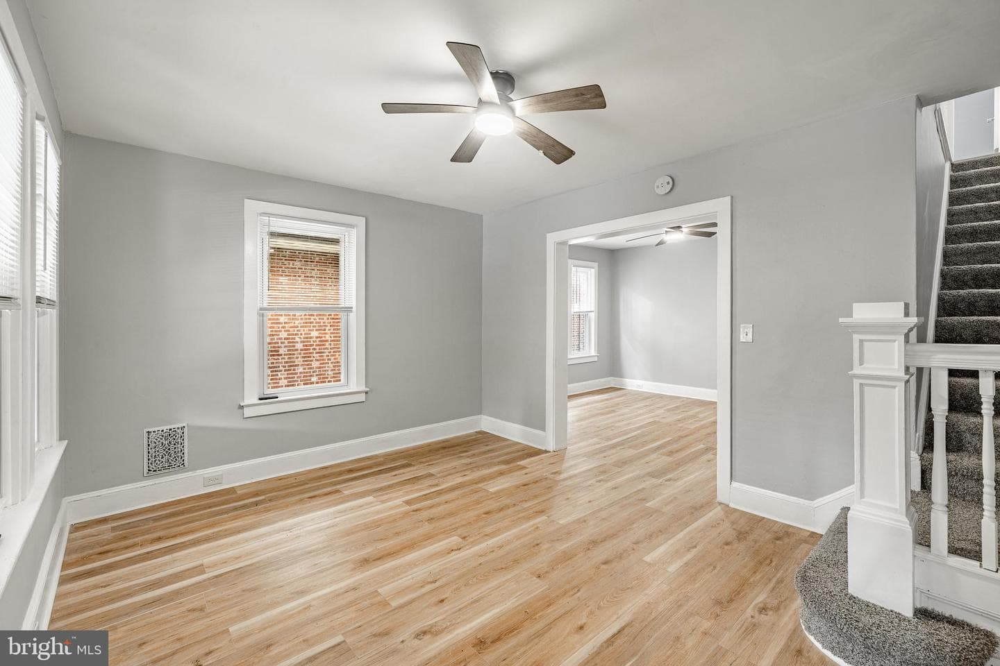 43 S 5th Avenue photo 7