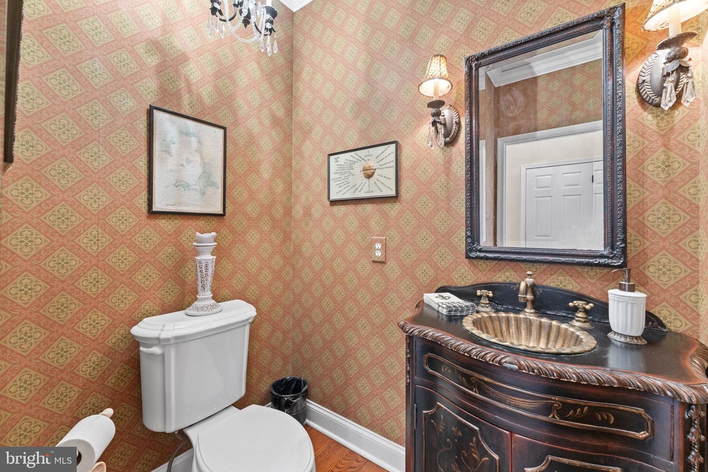 1054 W King Road photo 21