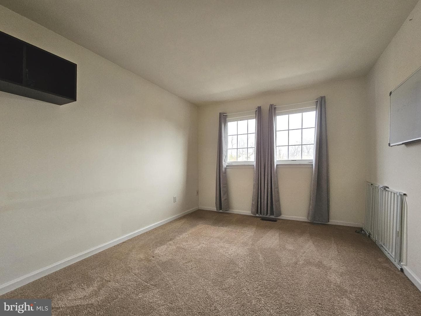 308 Flagstone Circle photo 19