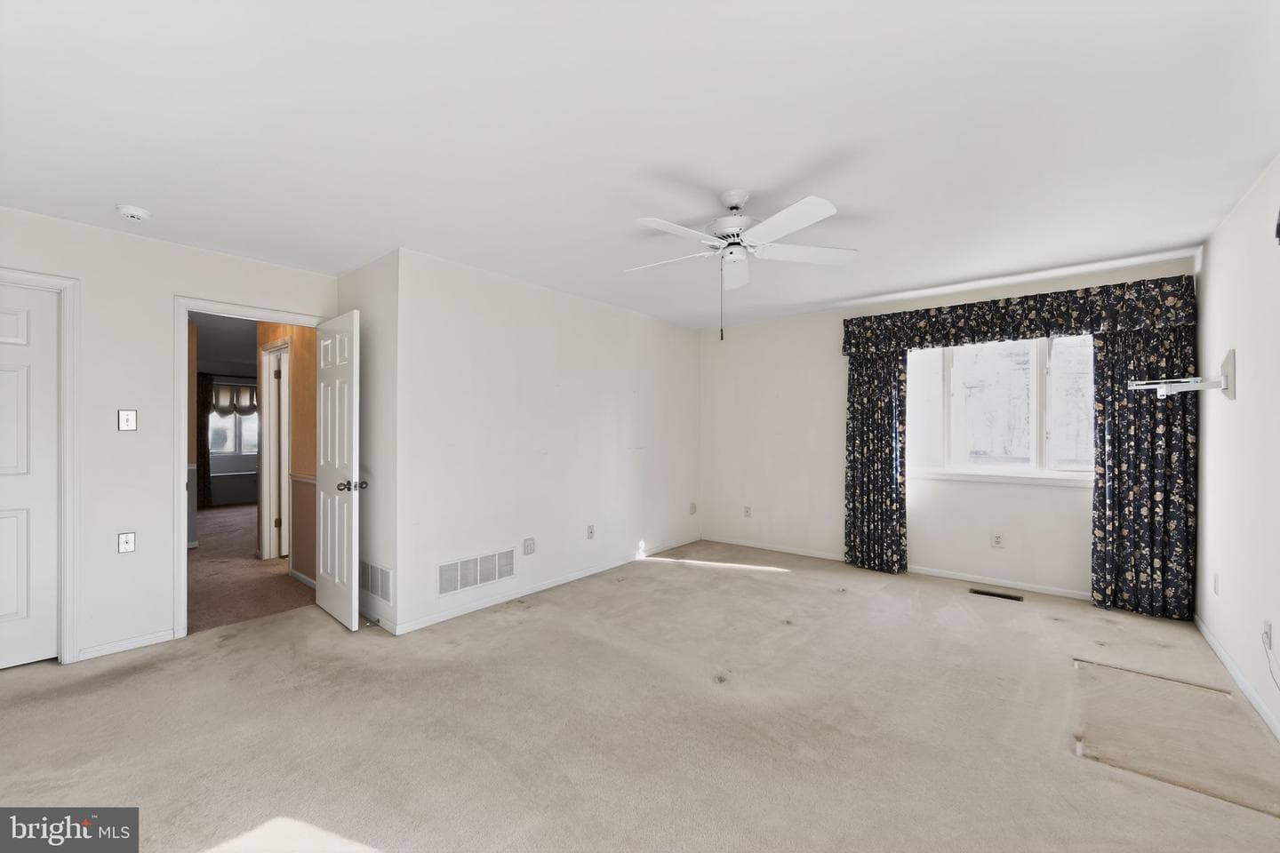 458 Eaton Way #458 photo 23