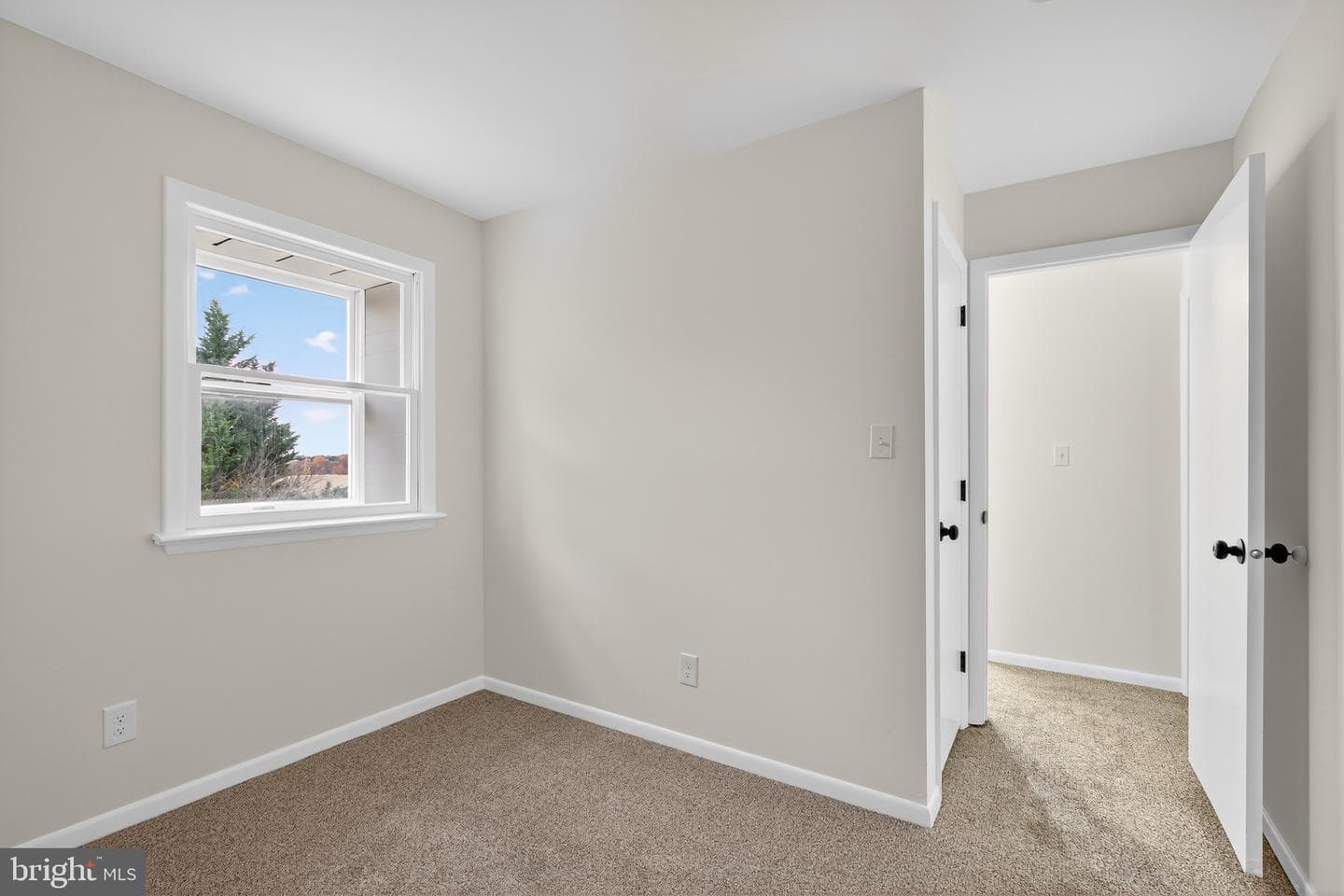 119 Oaks Road photo 37