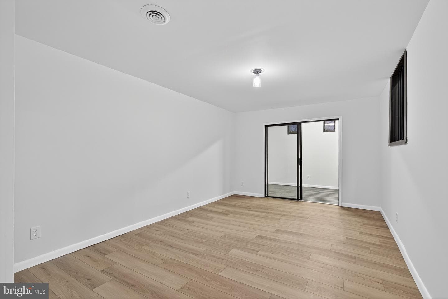 119 Oaks Road photo 41