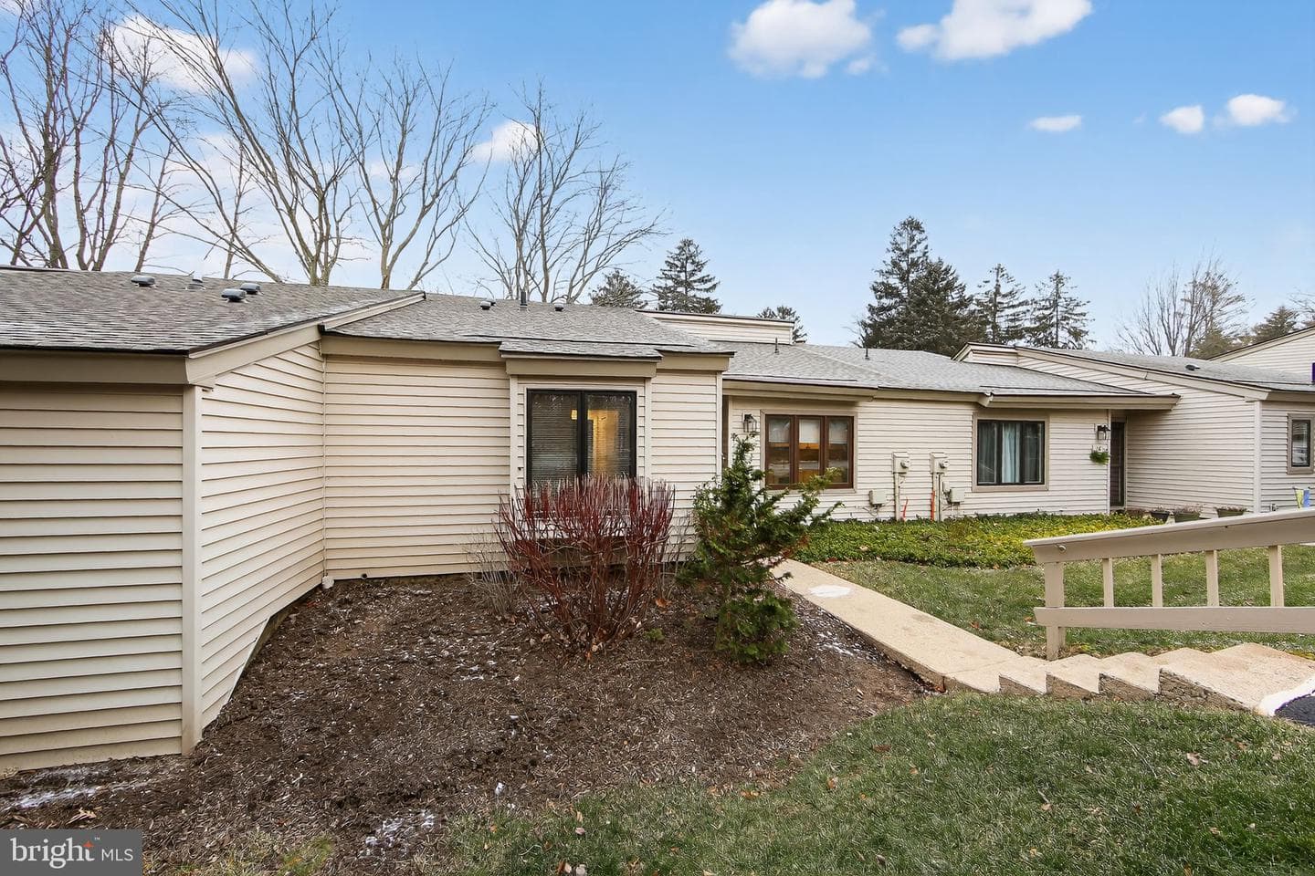 115 Ashton Way #115 photo 1