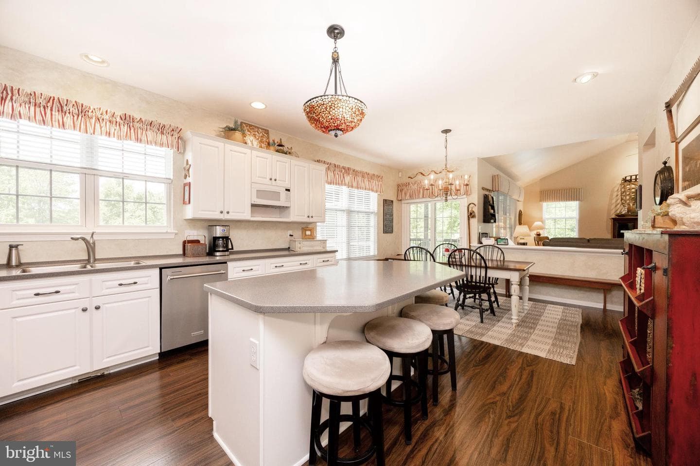 315 Martingale Circle photo 14