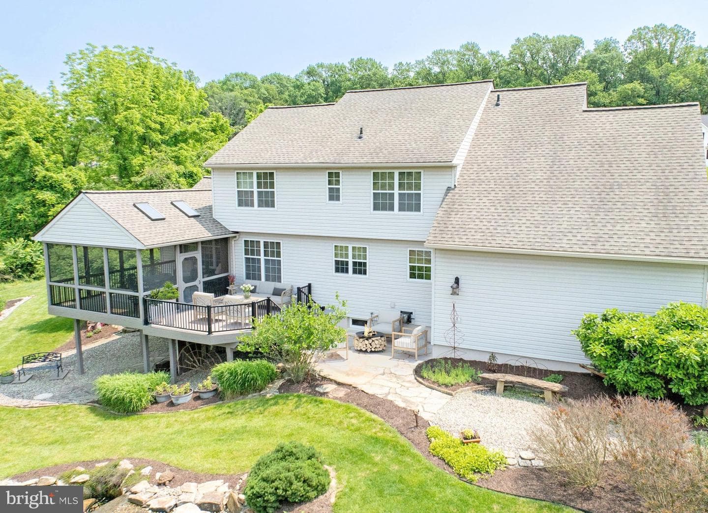 315 Martingale Circle photo 3