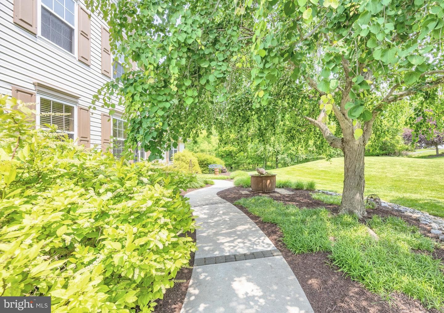 315 Martingale Circle photo 5